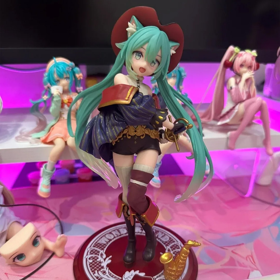 Model Kit Hatsune Miku - Hatsune Miku Desktop Cute Action Figure