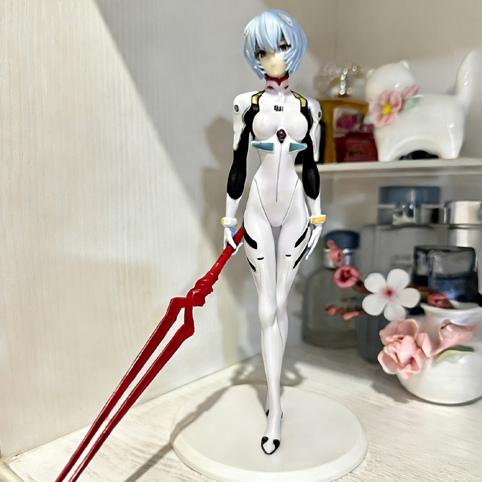 Action Figure Rei Ayanami da 2 - Model Kit Evangelion Bandai recensione e prezzo